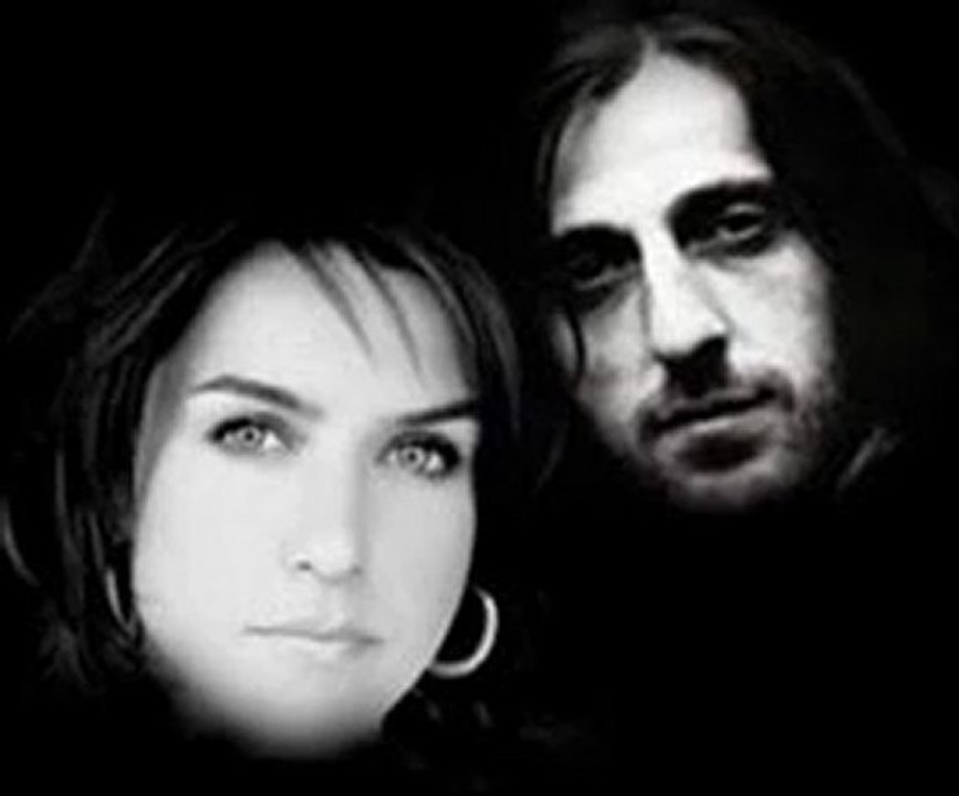 Kazim Koyuncu &  Sevval Sam - Ben Seni Sevdigimi Dünyalara Bildirdim