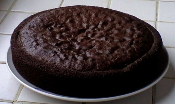 Gâteau au yaourt et chocolat (recette rapide et facile)