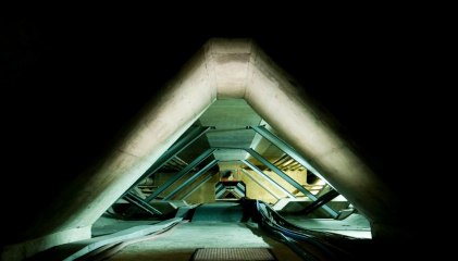 Urbex session 38 : Inside "pont des illuminati"