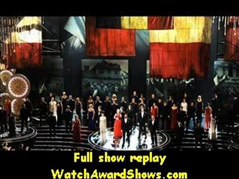 Jackman and the cast of Les Miserables perform onstage Oscar Awards 2013