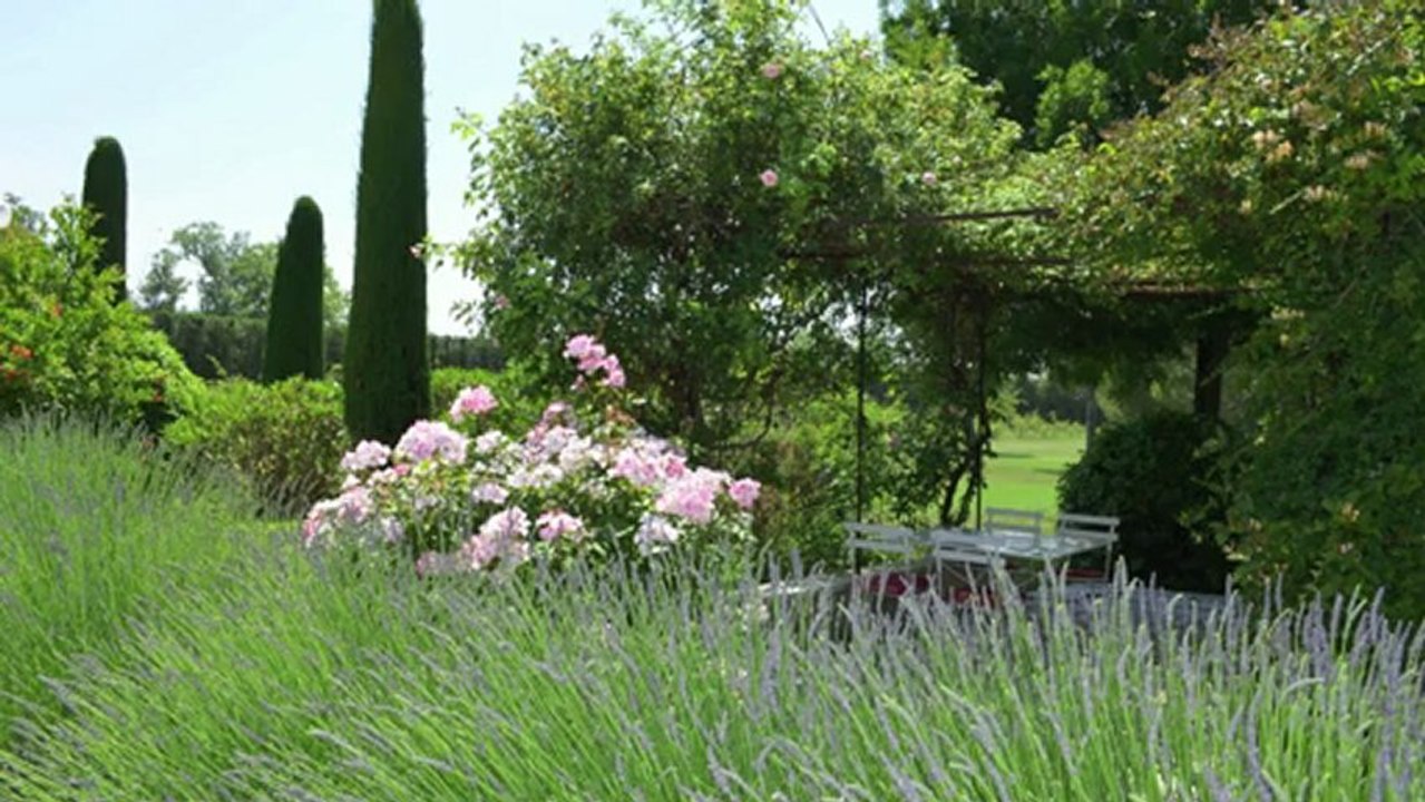 A vendre Propriété Luberon - l’isle sur la Sorgue - piscine - 210m2 sur 4ha de terrain