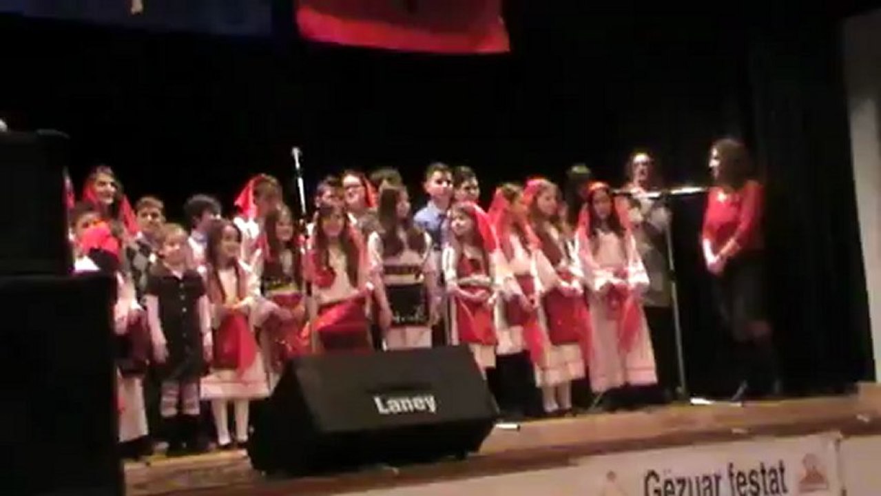 bukuroshet shqiptare ne zvicerr 2013