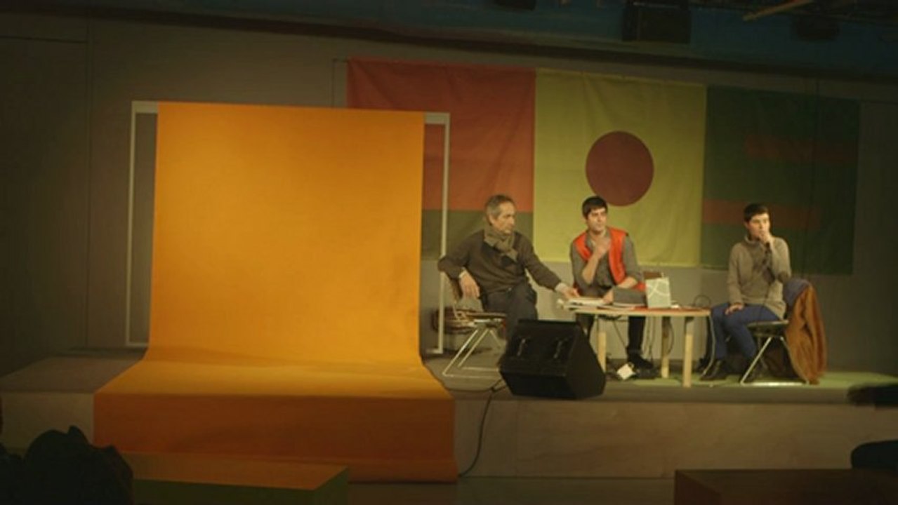 BOOK MACHINE (Paris), Audrey Cottin présente son projet pour la librairie Flammarion du Centre Pompidou en hommage à Michael Asher  - Un Nouveau festival 2013