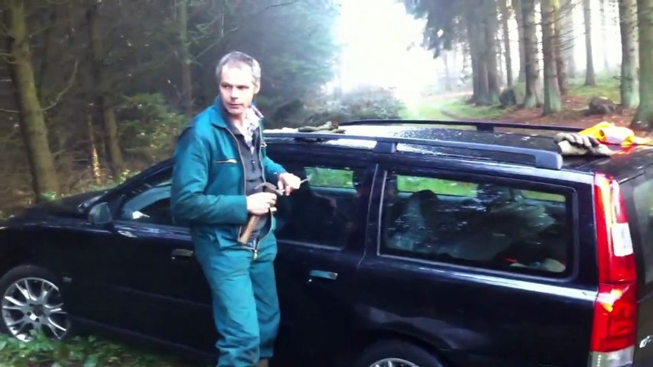 Casser la vitre d'une Volvo