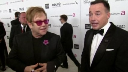 Elton John hosts 21st Oscar bash