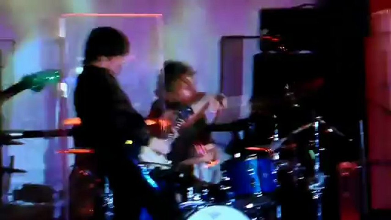 My Bloody Valentine "Honey Power" (London 2013)
