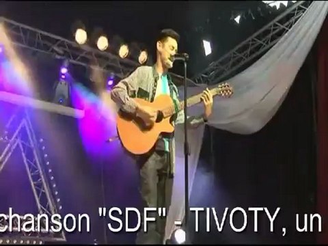 TIVOTY à Râches avec sa chanson SDF