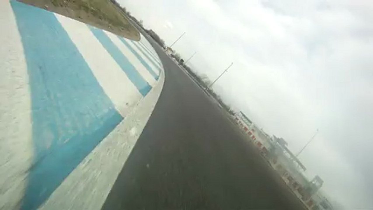 25 2 2013 TR PİST ŞAMPİYONASININ İLK 2 AYAGININ YAPILACAGI YUNANİSTAN SERRES PİSTİ DİKKAT YERLER ISLAK YUNUS ERÇELİK MOTOR KAMERASIDIR