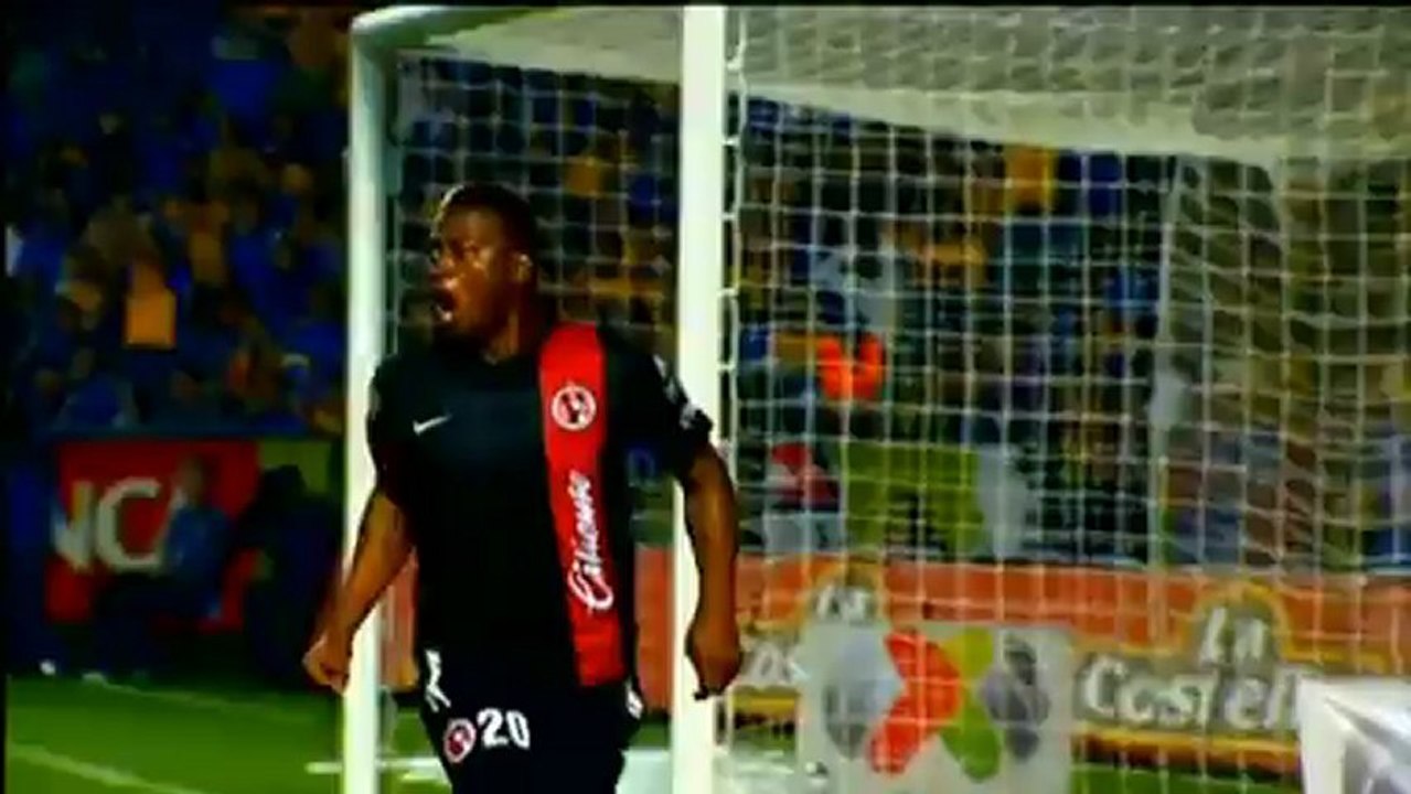 Liga MX: Emotion pur! 'El Cuelbra' jubelt wie kein Zweiter