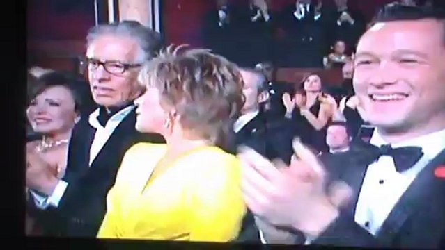 Jennifer Hudson Perform at Oscars for DreamGirls -And I am Telling You