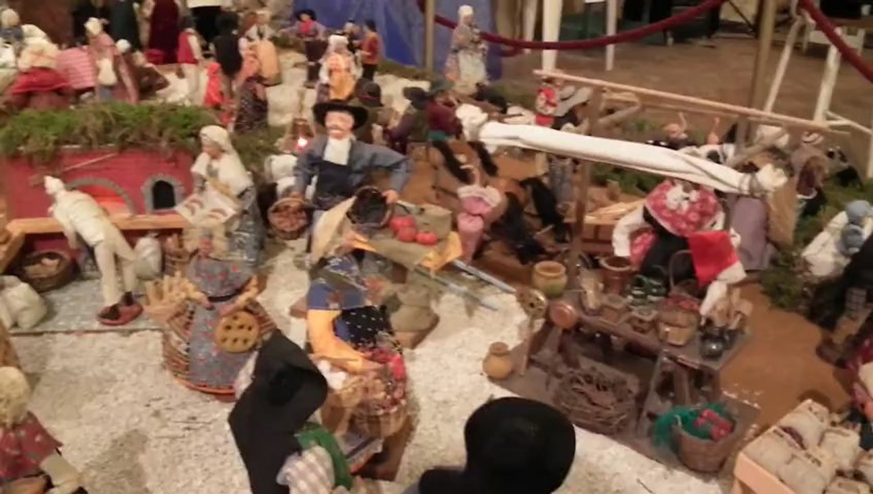 CRECHE DE NOEL GEANTE 2010 A MONTEUX