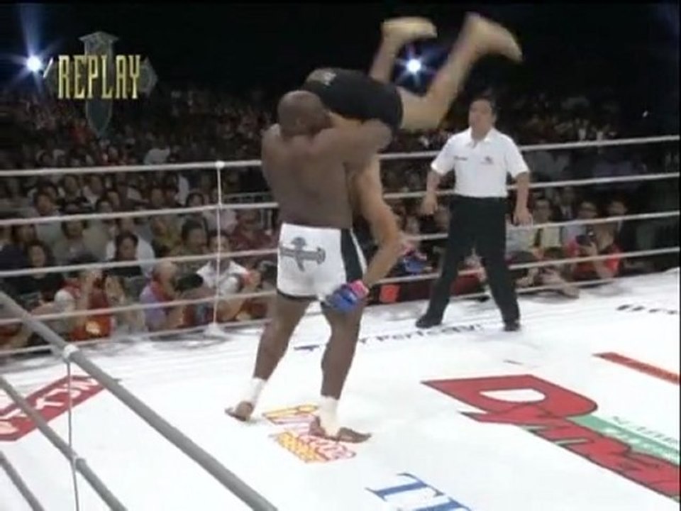Minotauro Nogueira VS Bob  Sapp Full Fight HQ Video 480P