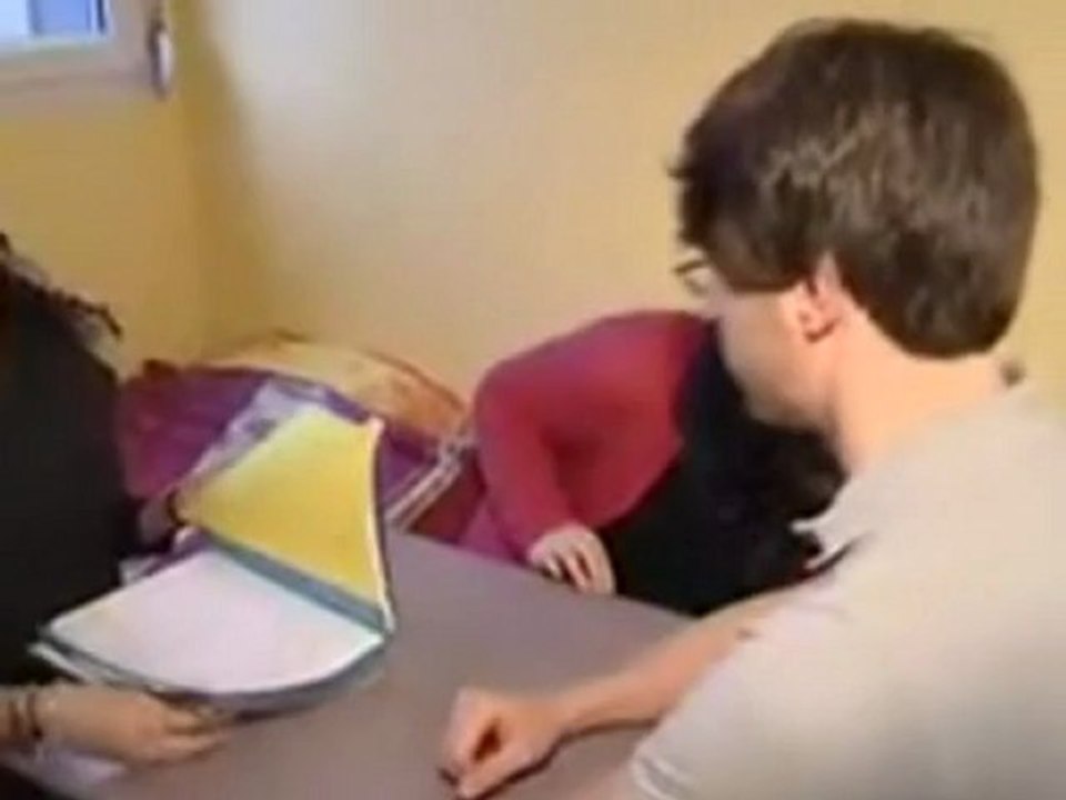 Reportage sur les formations Packaging (GCE) de l'IUT d'Evreux : Les emplois de la Cosmetic Valley  (extrait)