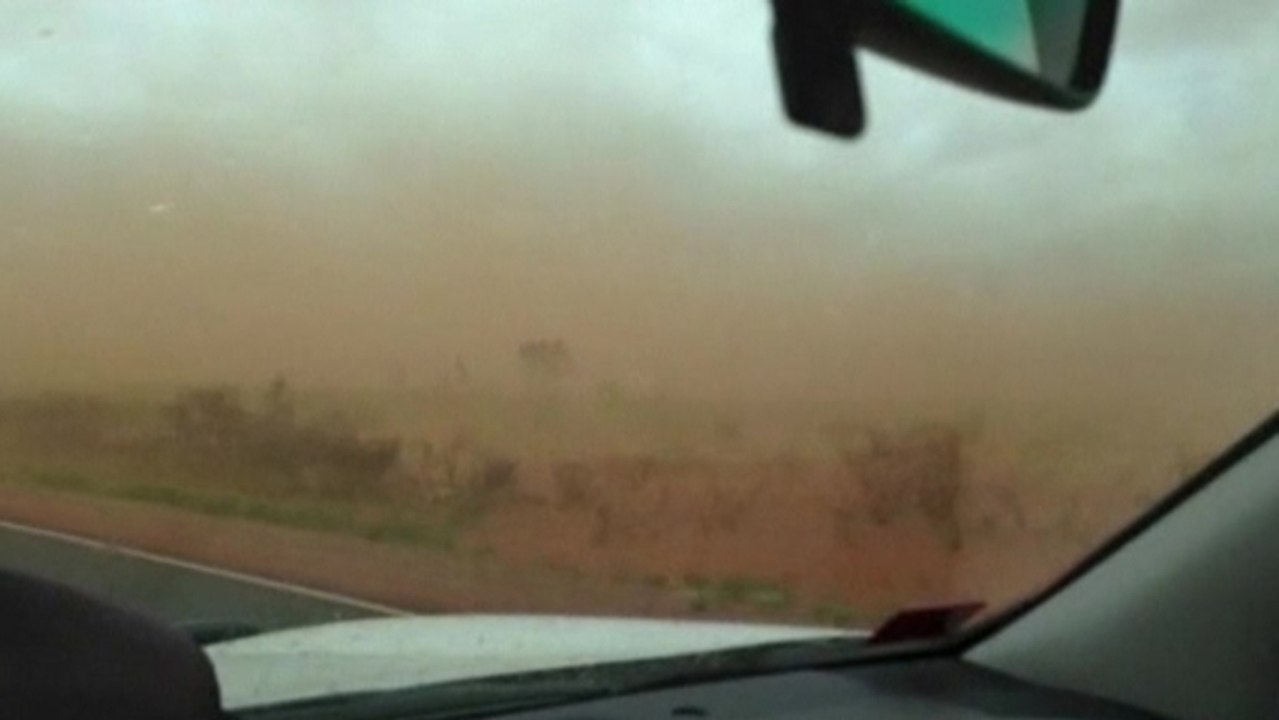 Cyclone Rusty barrels towards coast