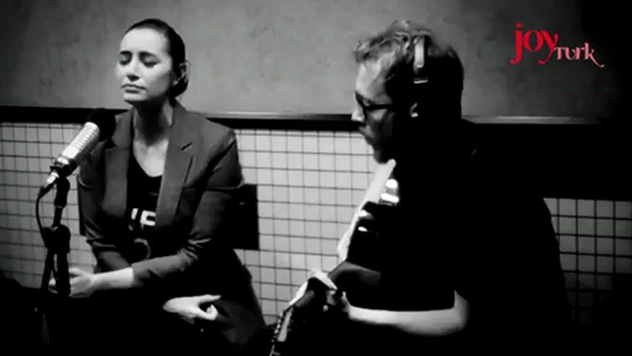 Sıla - Seni Görmeseydim - Joy Türk Akustik Performansı