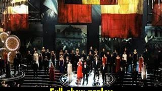 @Jackman and the cast of Les Miserables perform onstage Oscars 2013