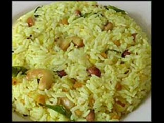 وصفة مميزة لعمل الارز بالمكسرات  من ملك الارز