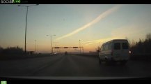 Chelyabinsk Russian Meteor Meteorite Shower Explosion 2-15-2013 [ALL FOOTAGE]