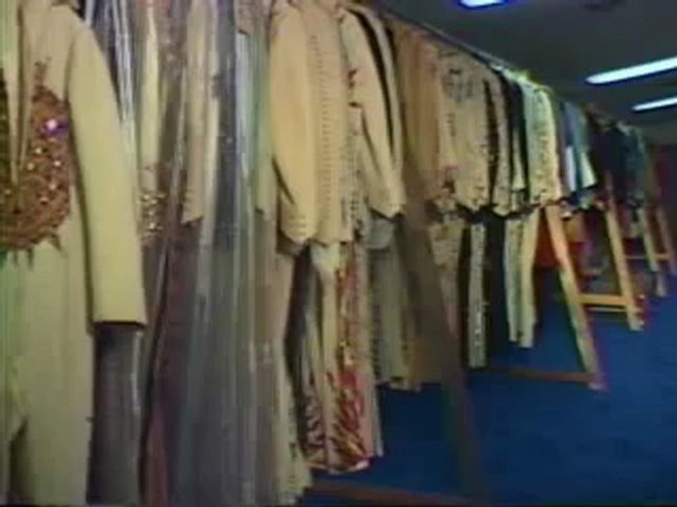 DOCU - Behind The Gates Of Graceland