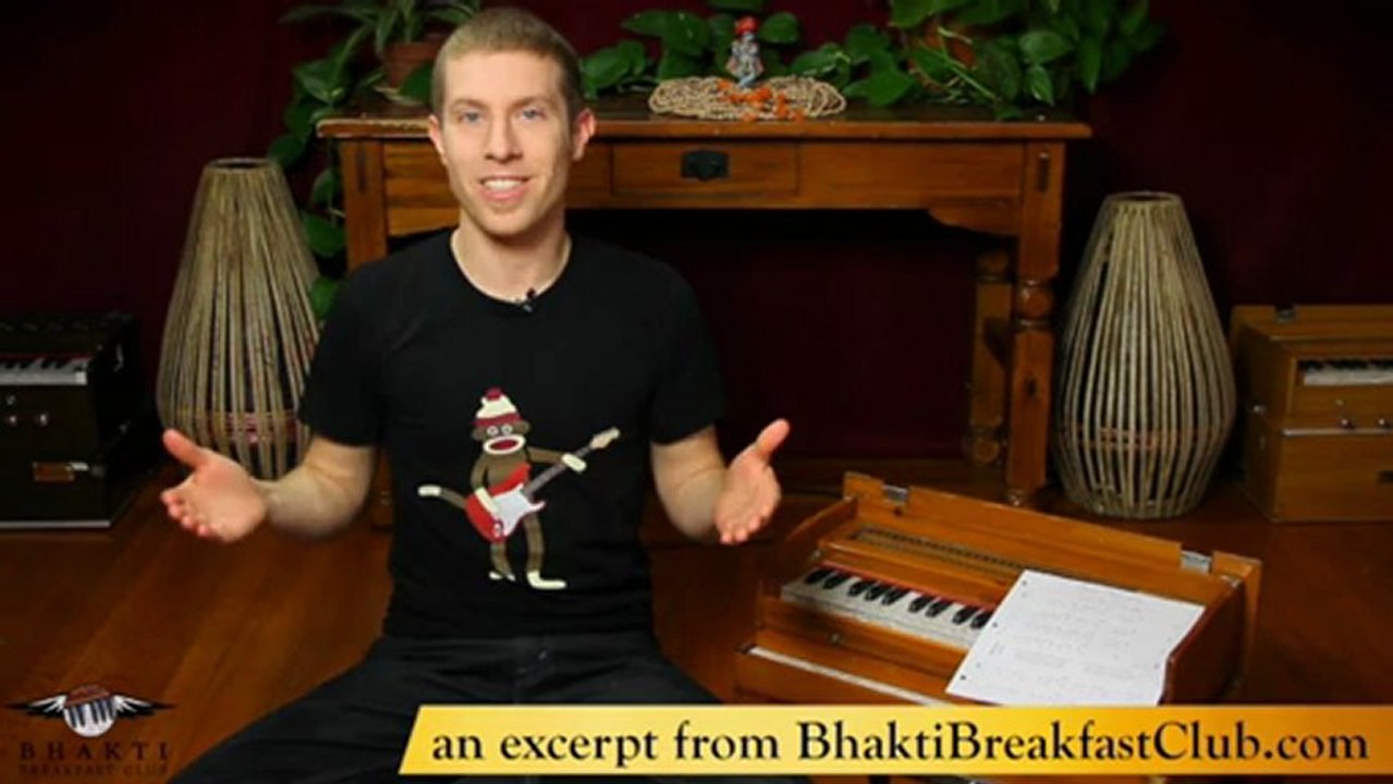Harmonium 202 - Song: Baba Hanuman by Krishna Das - in the Bhakti Breakfast Club