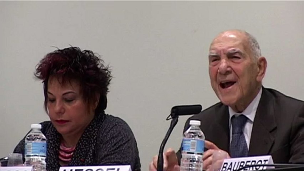 Stéphane Hessel, le 19 novembre 2011, lors des Assises pour une société interculturelle