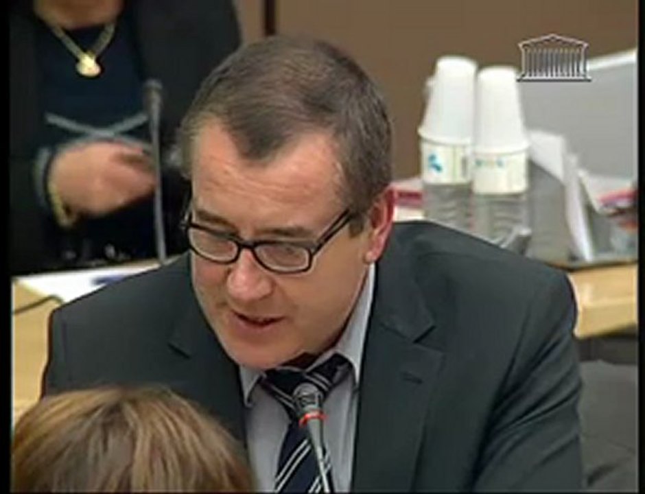 Audition du Président du Conseil National du Numérique, question de Frédéric Barbier