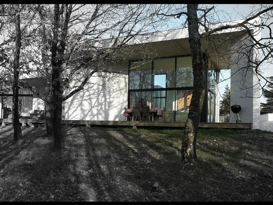 MAISON CONTEMPORAINE                                              BOIS DE SABARTHES HIVER 2013