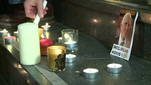 Décès de Stéphane Hessel: rassemblement à la Bastille