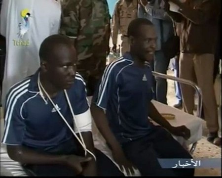 Tchad Mali | Visite au Niger du ministre griot Hassana 44 Gal Saleh Tomahau et le Gal DE BRIGADE BRAHIM SAID MAHAMAT-CEMGA au chevet des blessés de guerre Tchadiens du nord Mali-TOL