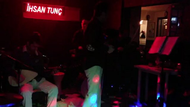 İHSAN TUNÇ & YAZIK DEĞİLMİ