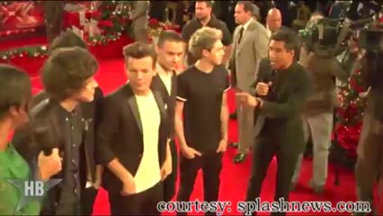 Harry Styles being hit with a shoe- One Direction Scotland Tour