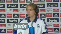 Modric se viste de blanco por cinco temporadas y asegura estar listo para jugar