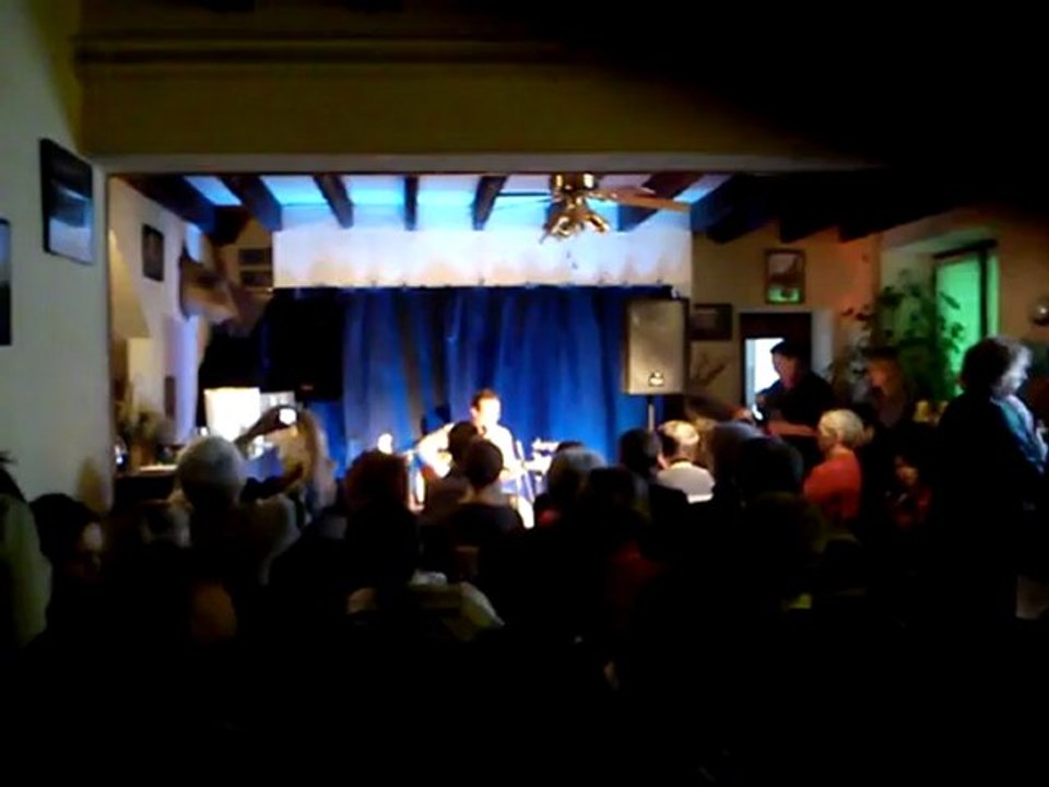 MILLEVACHES - I AM A BAND