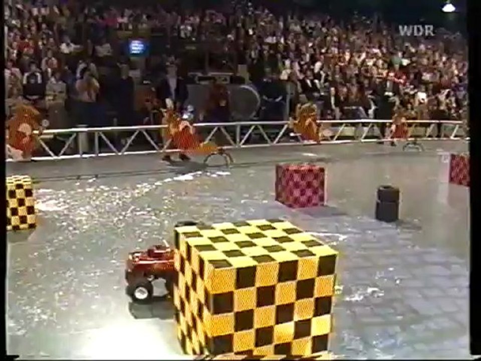 Tamiya Clod Buster at German TV Show 'Willy Go!' 1989