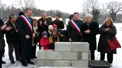 GS SIEB - pose de la 1ère pierre