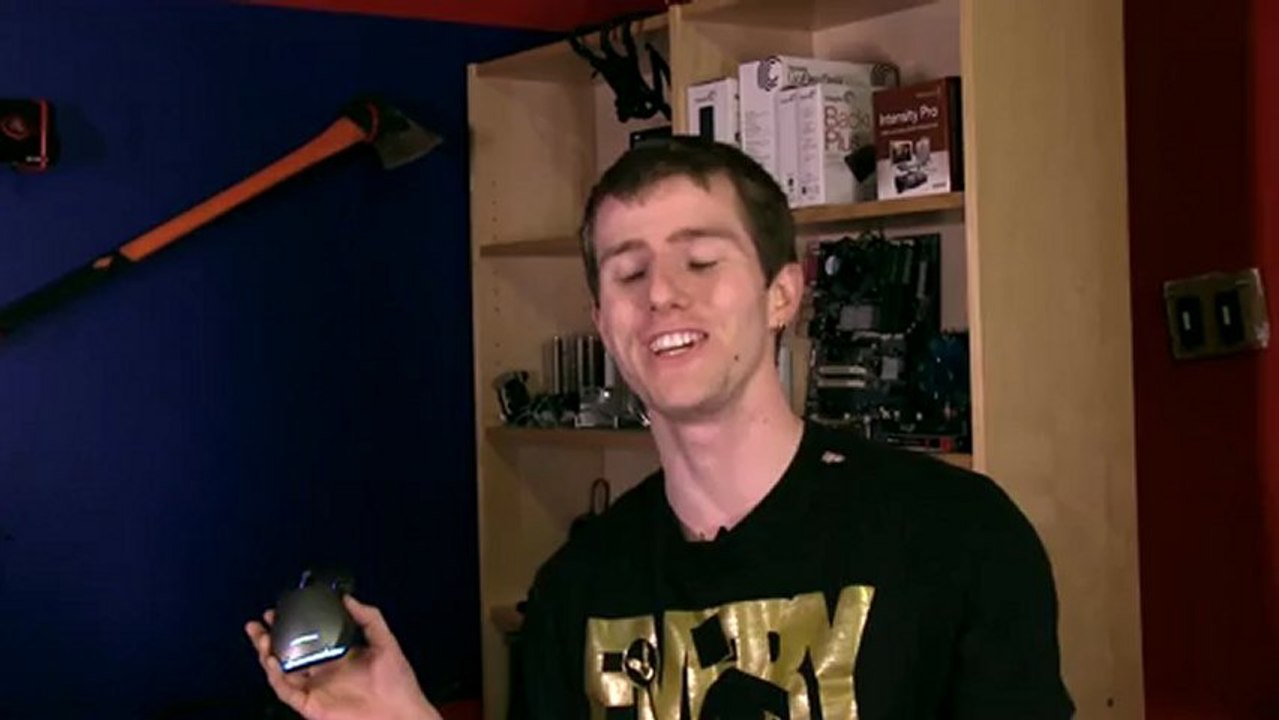 Leetgion Hellion Gaming Mouse Unboxing & First Look Linus Tech Tips