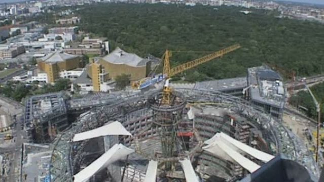 Aktie im Fokus: Hochtief stürzen nach zuletzt satten Gewinnen ab