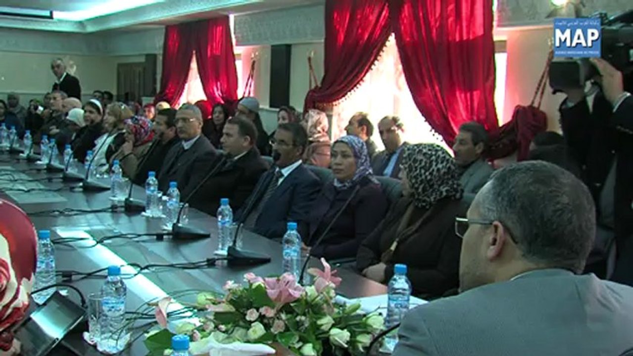 لقاء للاحتفال بيوم الموظف