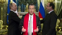 Hollande en Russie, Kerry à l'Elysée et Fillon face à Sarkozy