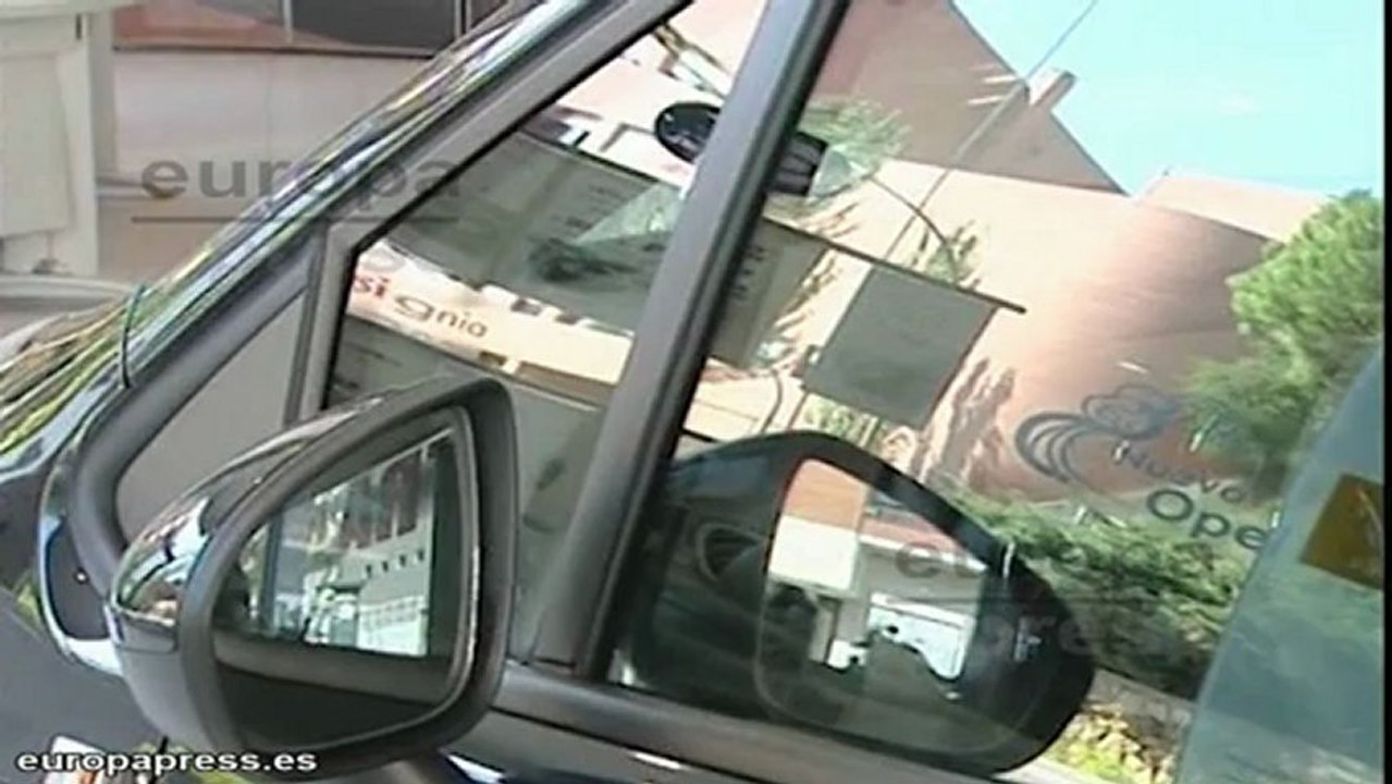 Las ventas de coches caen un 9,8% en febrero