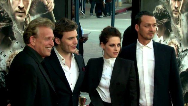 Kristen Stewart Ignores Advances From Newly Single Rupert Sanders?