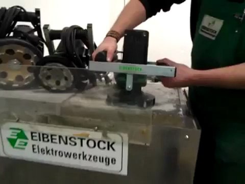 máy mài bê tông cầm tay eibenstock số 1 Châu Âu
