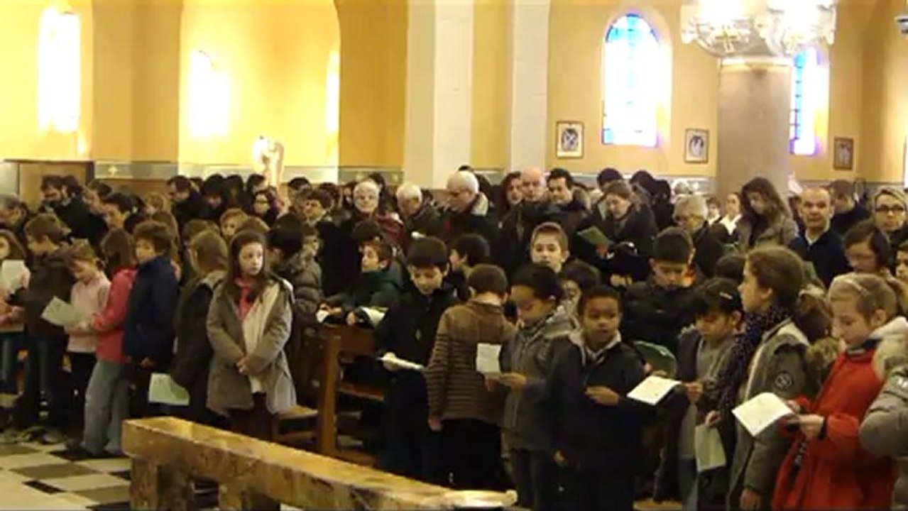 Messe en famille 03-02-2013 Communion et Envoi