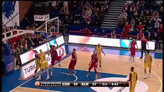 Dunk of the Night: Nenad Krstic, CSKA Moscow
