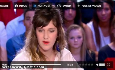 Vanessa Hudgens reactions when she sees Zac Efron's face