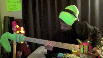 MonoNeon | ["LA LA LA" - Doobie Powell]