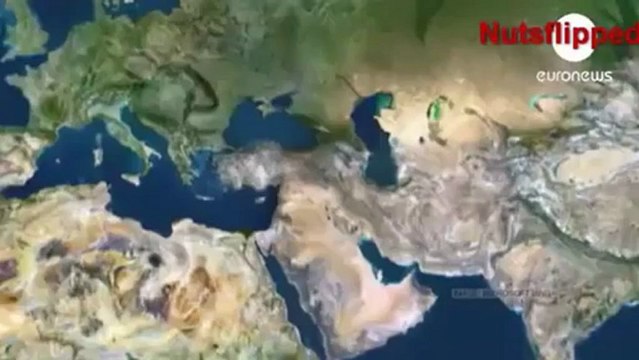 des tanks turcs traversent la frontière syrienne en soutien aux envahisseurs d' al qaida, les kurdes les attendent de pieds fermes