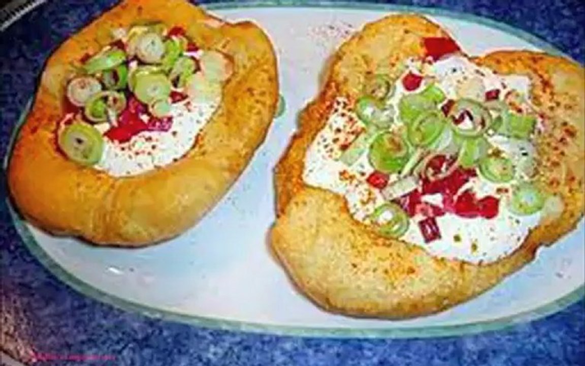 Christian Langosch Rezept Chefkoch selbst Christian Langos Rezept lecker Stalker Gebaeck Starker Hefeteig 2013-16