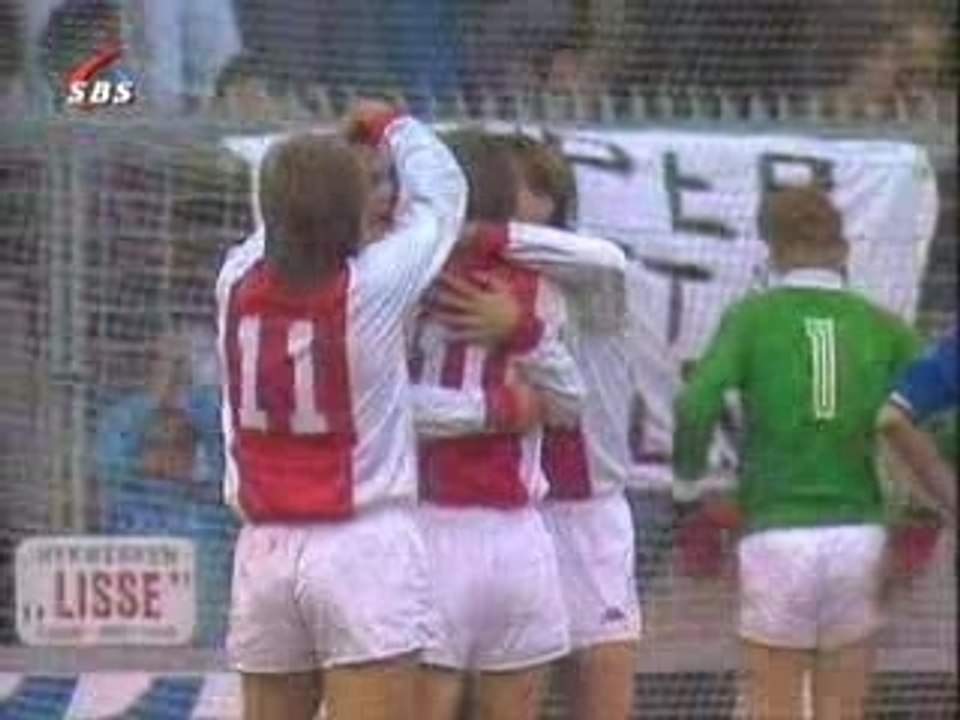 van basten ( son chef d'oeuvre!!! )