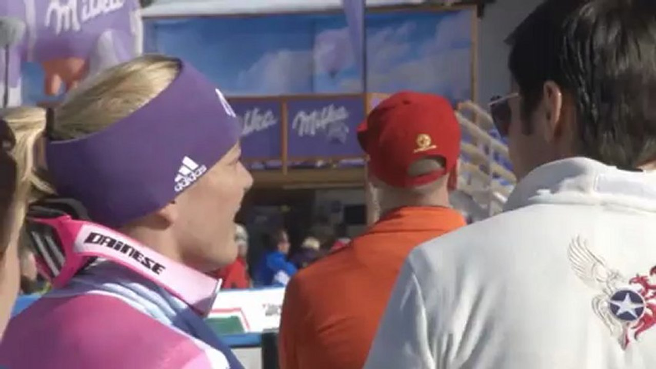 Ski alpin: Höfl-Riesch: 'Glücklich, vor heimischer Kulisse auf dem Podest zu stehen'